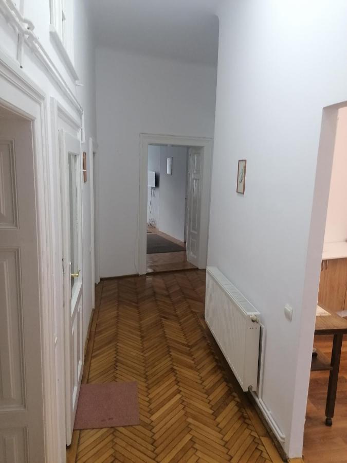 Apartament Royal Sibiu Apartamento Exterior foto